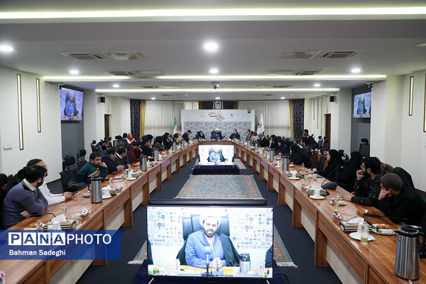 دورهمی فعالان حوزه کودک و نوجوان با معاون پرورشی و فرهنگی وزیر آموزش‌وپرورش