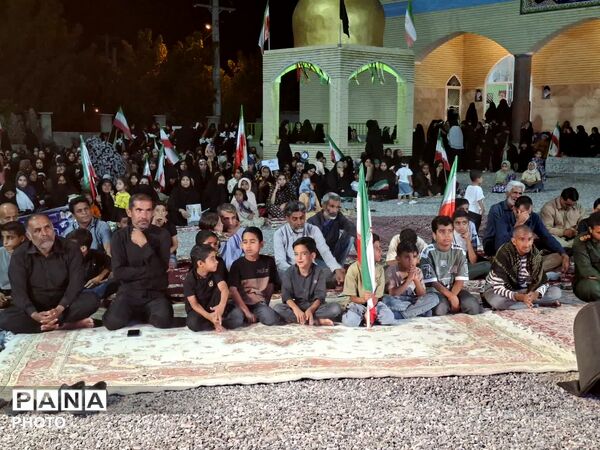 اجتماع حماسی «دختران زینبی» در سندرک به مناسبت سالروز ولادت حضرت معصومه (س)