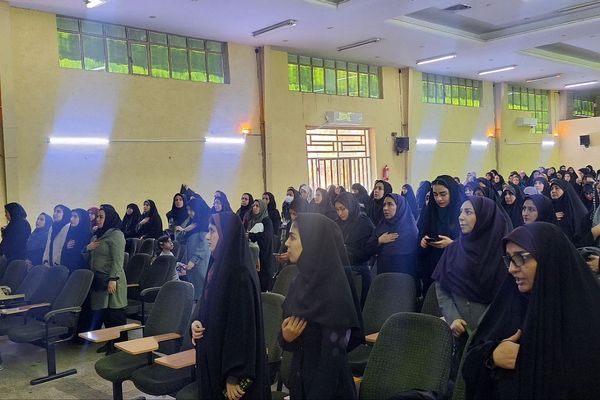 حضور آموزگاران پایه در برنامه‌های آموزشی سلامت و تندرستی(طرح شمیم) ناحیه دو شهرری 