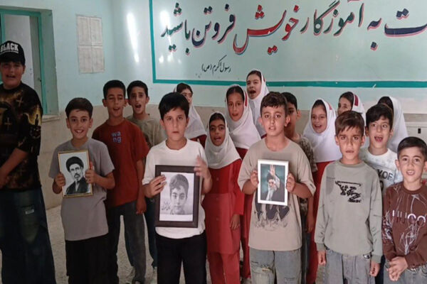 زنگ مهر، مقاومت و ایثار، در مدرسه پشت باغ ضرونی