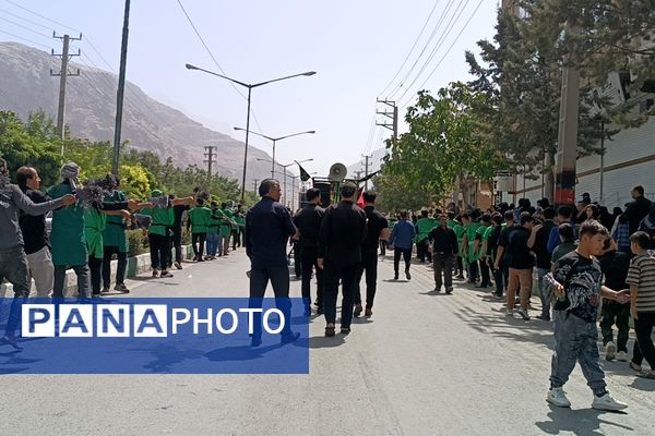 عزاداری مردم کرمانشاه در تاسوعای حسینی