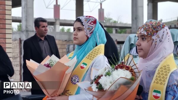 تجلیِ برنامه‌های پرورشی در میانهٔ شورِ پیشتازان