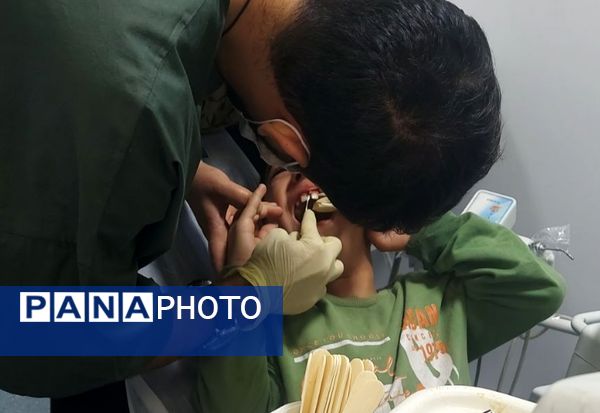 ارائه خدمات دندانپزشکی رایگان برای دانش‌آموزان مناطق کم برخوردار محمدشهر و ماهدشت کرج