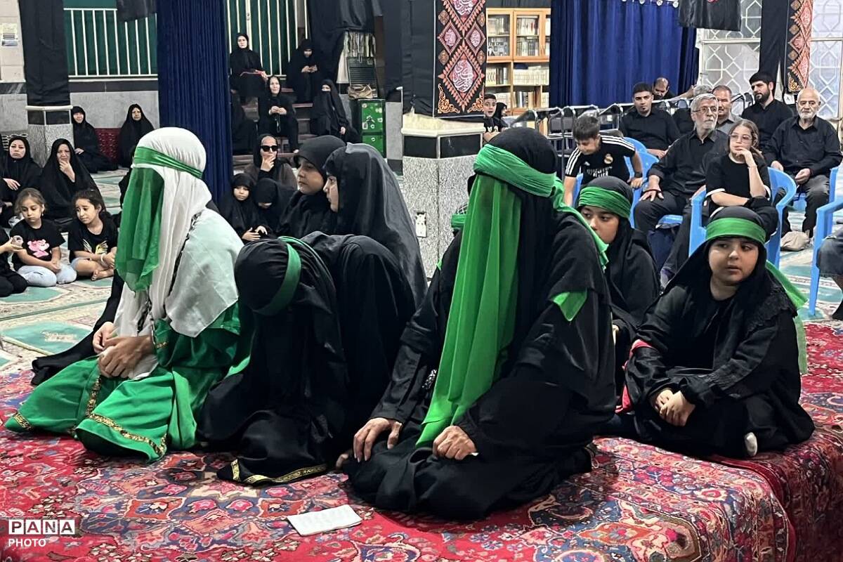 مراسم تعزیه خوانی دهه اول محرم در شهرک گلشهر چهاردانگه