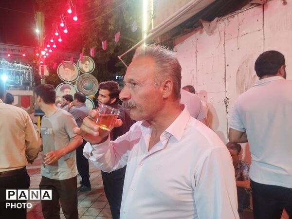 صد و هفتاد و سه شب عطر چای و کرامت؛ «چایخانه حضرت زهرا (س)» همچنان میزبان دل‌های بی‌قرار