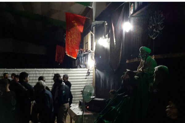 عزاداری هیات محبان علی‌ابن‌ابی‌طالب (ع) فرهنگیان شیراز در شب تاسوعای حسینی