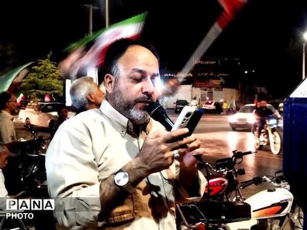 «موکب شهدای بسیج» در فلکه آزادی؛ میعادگاه دلدادگان و خادمان
