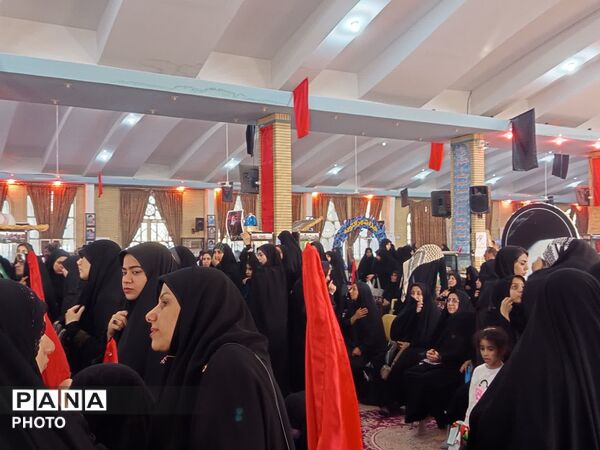 مراسم تشییع و خاکسپاری شهید اقتدار در لارستان