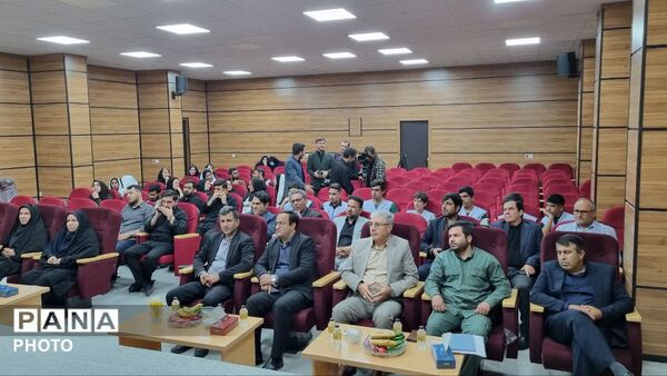آغاز پویش «کارت نشاط» برای حمایت از دانش‌آموزان کم‌برخوردار در یاسوج