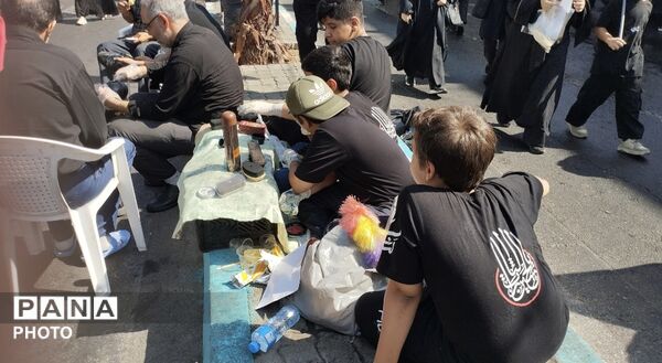  نقش‌آفرینی اعضای سازمان دانش‌آموزی در همایش بزرگ جاماندگان اربعین