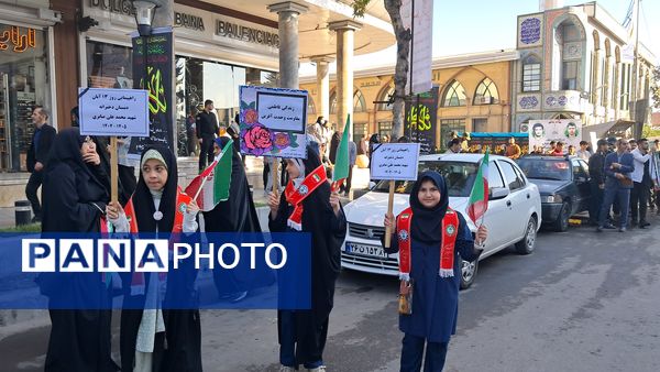 پیشتازان، طلایه‌داران شور ۱۳ آبان قائمشهر