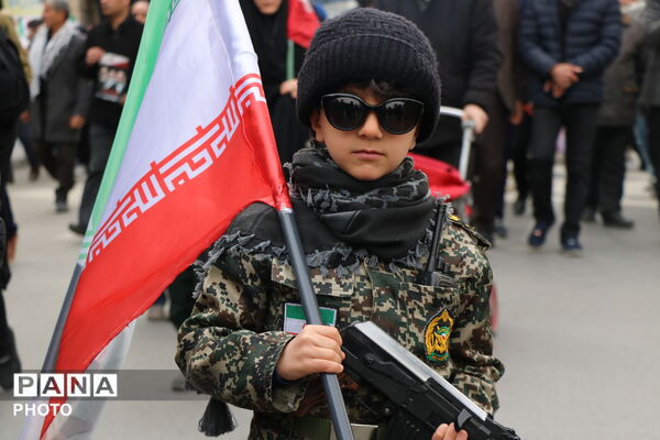 نسل جدید، پای آرمان‌های انقلاب 