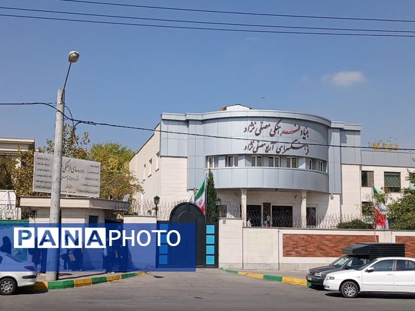 آیین اختتامیه چهل و دومین جشنواره فرهنگی هنری دانش‌آموزان کشوری ناحیه ۶ مشهد 