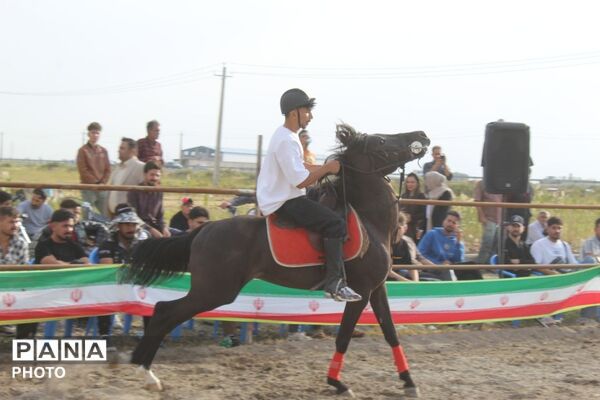 جشنواره اسب‌سواری ملکان