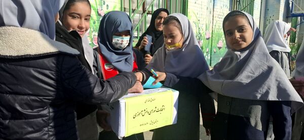 انتخابات شورای دانش آموزی دبستان نیایش گامی برای ساخت مدرسه ای بهتر