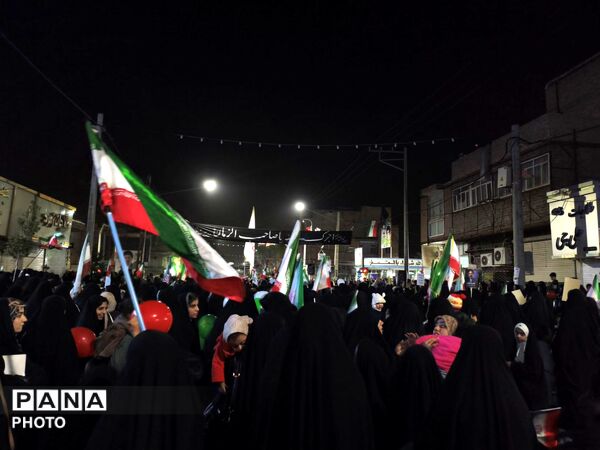 خروش سرخس در شب بیست و چهارم