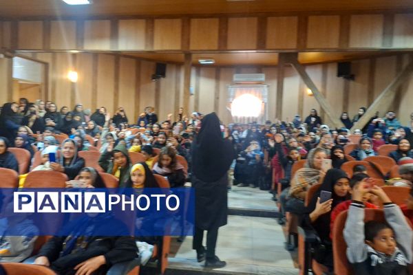 جشن میلاد امیرالمؤمنین (ع) در کانون فرهنگی و تربیتی حضرت زینب (س)