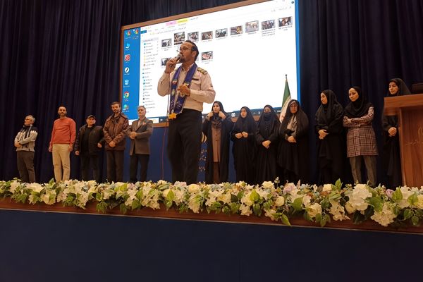 مربیان پیشتاز مهارت‌های اجتماعی و رهبری دانش‌آموزان را پرورش می‌دهند