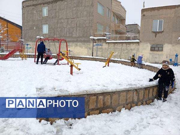 سپیدی بر چهره نیشابور، لبخند پاییز بر دیار فیروزه‌ای