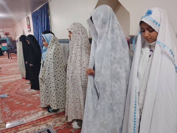 آخرین نماز عبادی سیاسی آذر ماه در شهر بار 