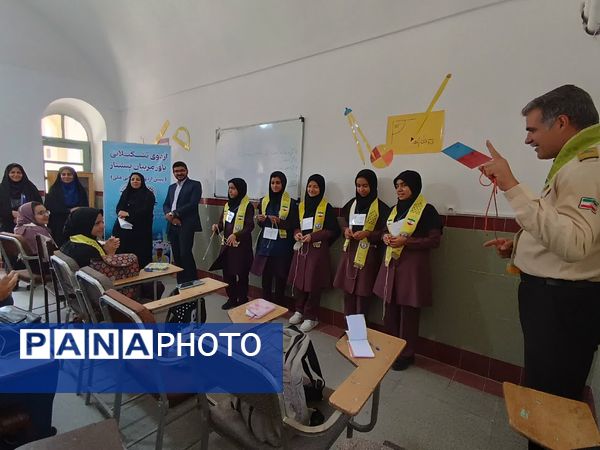 برگزاری اردوی تشکیلاتی یاور مربیان پیشتاز در یزد