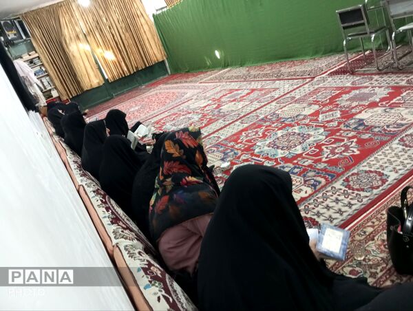 قرائت دعای ندبه در نیشابور