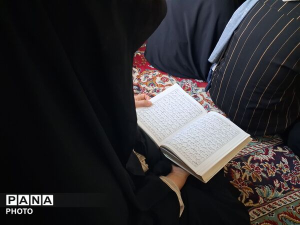 عرفه روز طلب بخشایش و تجدید پیمان با خداوند 