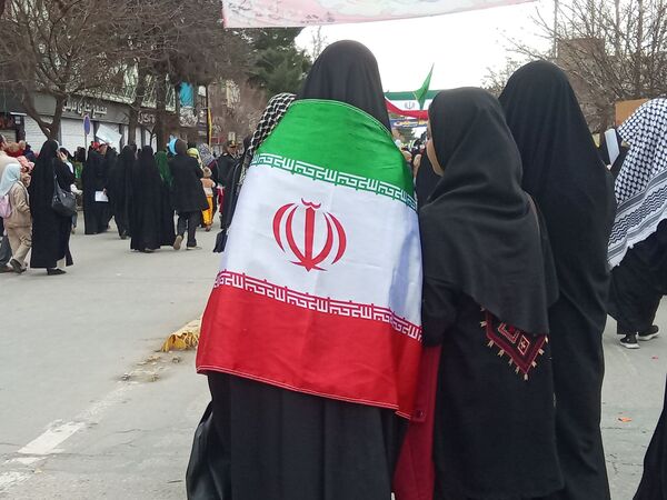 خاطره‌هایی زنده از راهپیمایی ۲۲ بهمن نیشابور
