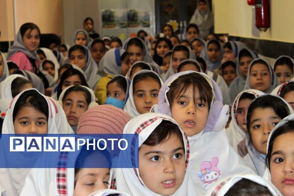 افتتاح دبستان شش کلاسه جانباز حاج عباس علی مجدی در فاروج 