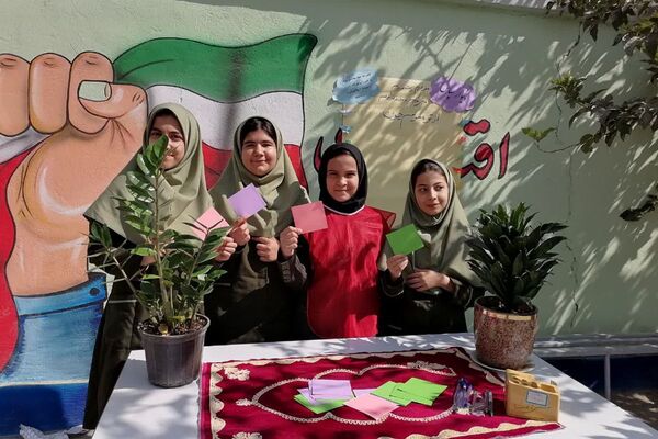 ایستگاه نشاط برای دانش‌آموزان بهارستانی