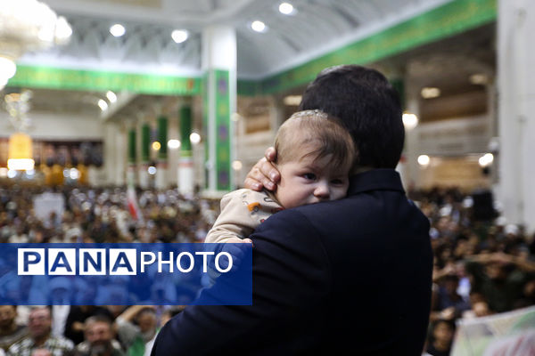 وداع مردم قم با پیکرهای مطهر 6 شهید حمله ناجوانمردانه رژیم صهیونیستی 