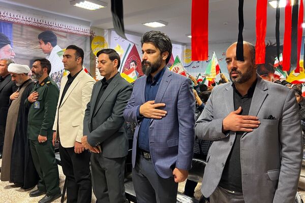 افتتاح یادمان شهدای دانش آموزی در مدرسه تسنیم پردیس