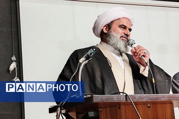 برگزاری نشست صمیمانه هنرمندان و فعالان عرصه رسانه در شهرستان ملارد