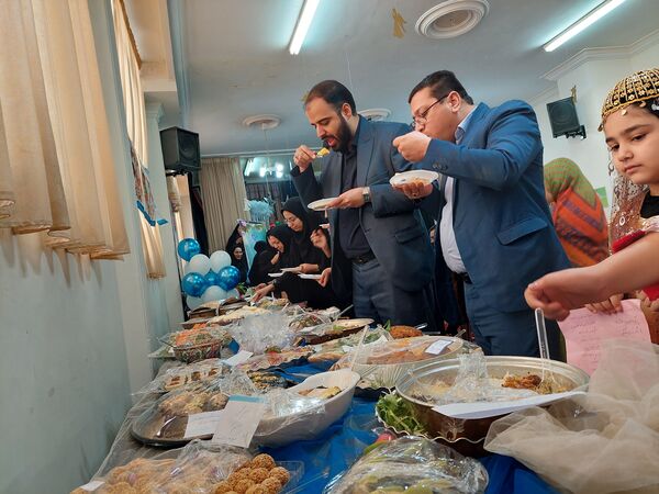 مراسم افتتاحیه سفیران سلامت در دبستان بهار دانش مشهد