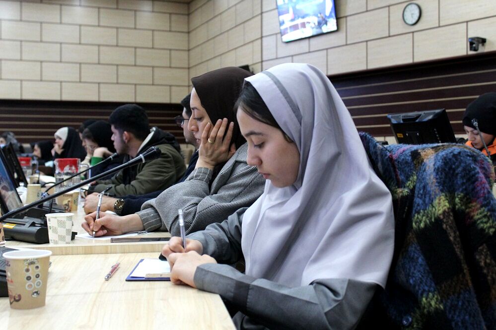 اولین جلسه قرارگاه اجتماعی استان البرز در سالن شهدای استانداری