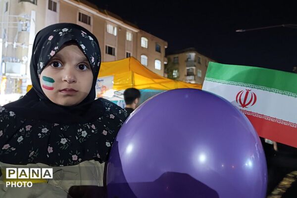 اجتماع با شکوه شهرستان ملارد در چهلم شهدای میناب
