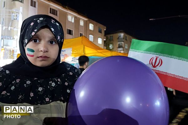 اجتماع با شکوه شهرستان ملارد در چهلم شهدای میناب