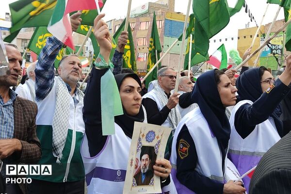 طنین لبیک به ایران امام‌رضایی؛ تجلی وحدت مدیران و بسیجیان در رزمایش بزرگ اقتدار