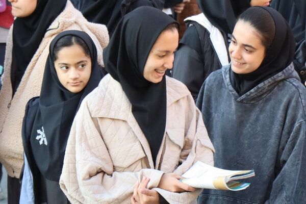 صبحگاه مدرسه شیخ مفید پاکدشت