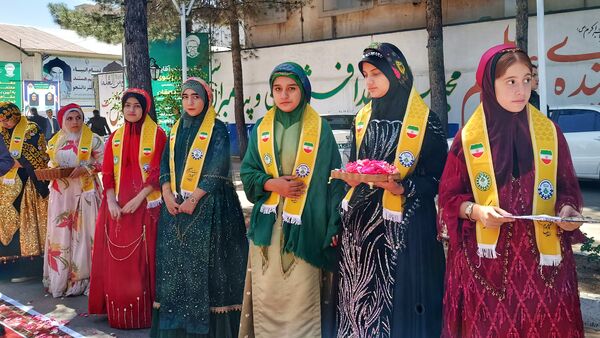 آیین گرامیداشت تجلیل از معلمان نمونه کشوری کهگیلویه و بویراحمد