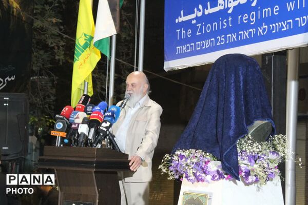 سردیس شهید «حاج رمضان» در میدان فلسطین رونمایی شد