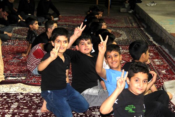 مراسم عزاداری شب هفتم محرم در مسجد امام هادی(ع) شهرکرد