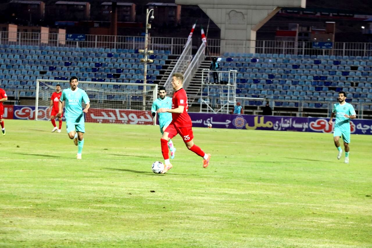 صعود تراکتور به مرحله بعدی و حذف پرسپولیس از جام حذفی