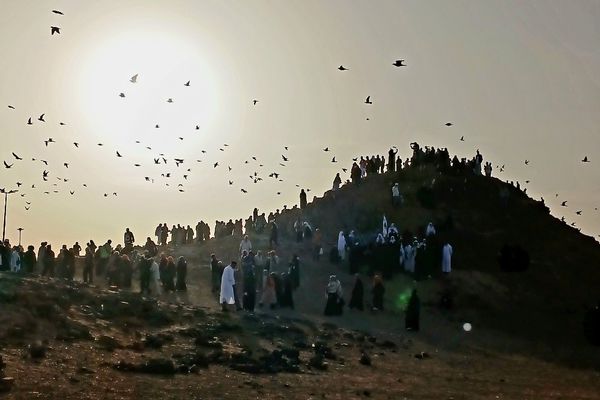 حضور دانش‌آموزان در مکه مکرمه 
