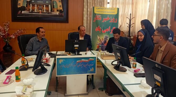 تجلیل از خبرنگاران دانش‌آموز پانا در آموزش‌وپرورش ناحیه یک شیراز