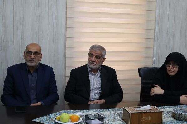 افتتاح زمین چمن دبیرستان دوره اول استعدادهای درخشان شهیدان مزیدی 