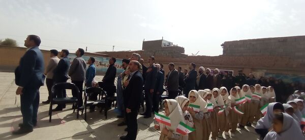جشن شکوفه ها در مدرسه شهید محمدی شهر نسر