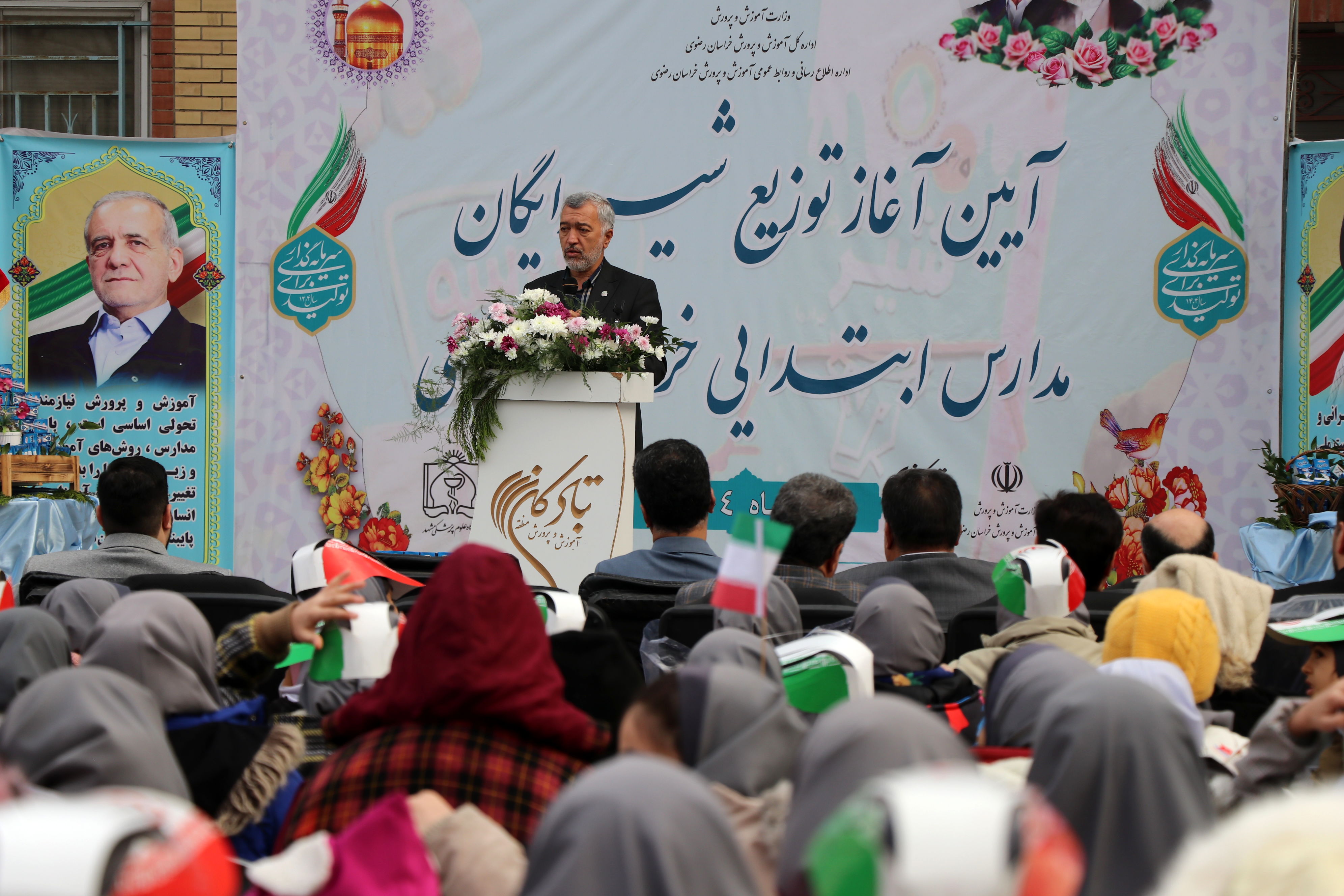 ۴۰ نوبت شیر برای ۸۰۰ هزار دانش‌آموز