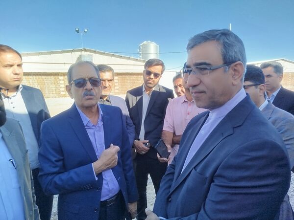 خراسان رضوی میزبان جهش انرژی پاک؛ افتتاح و کلنگ‌زنی پروژه‌های خورشیدی با حضور استاندار