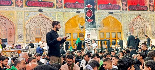 مراسم وداع کاروان فرستادگان امام رضا علیه السلام در نجف